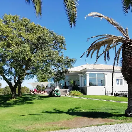 Vau Sea View, T2 Apartment, Close To Beach,ideal For Families Portimão