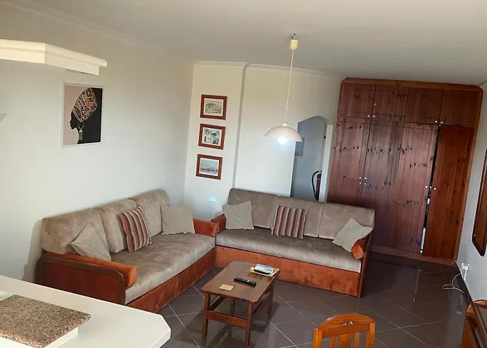 Vau Sea View, T2 Apartment, Close To Beach,ideal For Families Appartement Portimão
