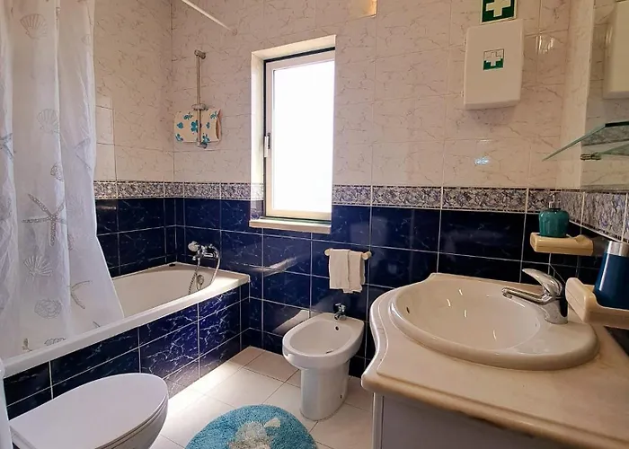 Vau Sea View, T2 Apartment, Close To Beach,ideal For Families