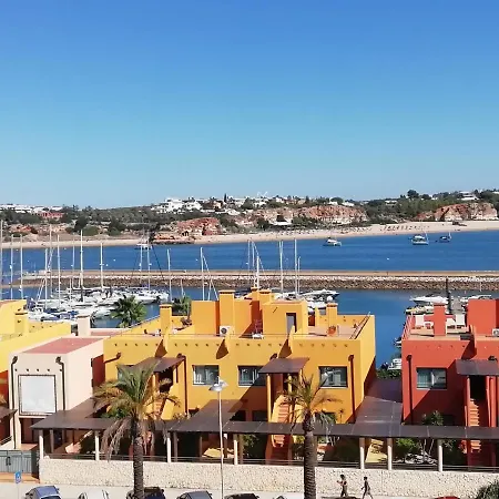 Vau Sea View, T2 Apartment, Close To Beach,ideal For Families * Portimao