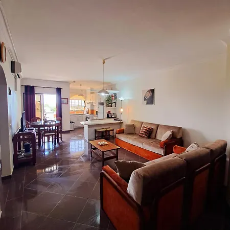Vau Sea View, T2 Apartment, Close To Beach,ideal For Families 公寓
