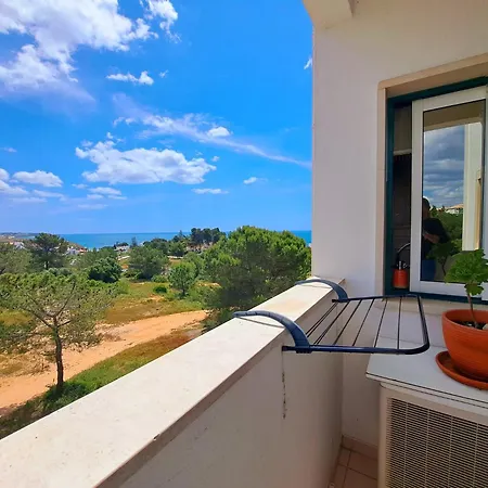 아파트 Vau Sea View, T2 Apartment, Close To Beach,ideal For Families