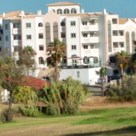 Apartment Vau Sea View, T2 Apartment, Close To Beach,ideal For Families