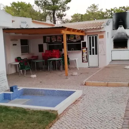 Vau Sea View, T2 Apartment, Close To Beach,ideal For Families Portimao