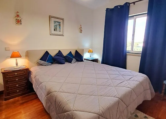 Apartamento Vau Sea View, T2 Apartment, Close To Beach,ideal For Families *