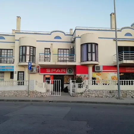 Vau Sea View, T2 Apartment, Close To Beach,ideal For Families Портіман